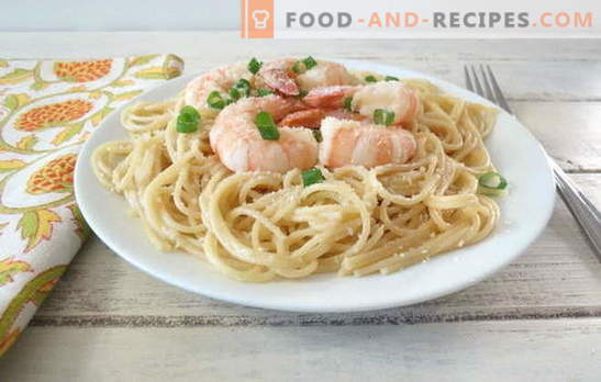 Spaghetti met garnalen - een gerecht dat Italianen graag hadden gezien! De beste recepten voor spaghetti met garnalen en sauzen voor hen