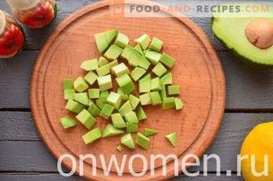 Salade met mosselen en avocado