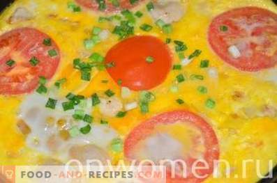 Omelet met kip en tomaten in de oven