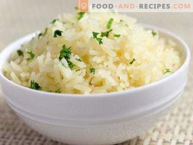 Kruimelige rijst voor garnering