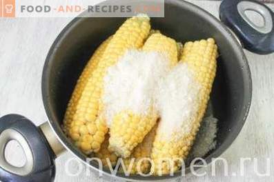 Ingeblikt maïs voor de winter