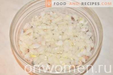 Gelaagde salade met sardine a la Mimosa
